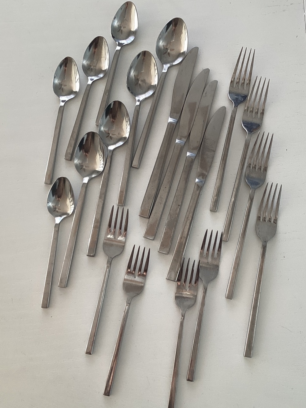 Stainless Steel Flatware Set